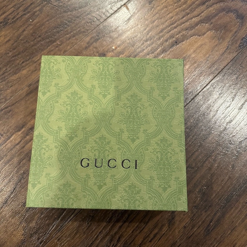 Gucci men belt